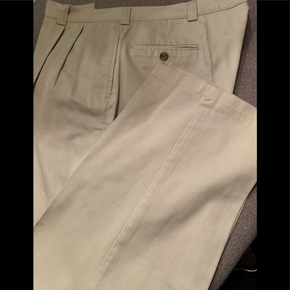Tommy Hilfiger men’s chinos - Picture 2 of 4